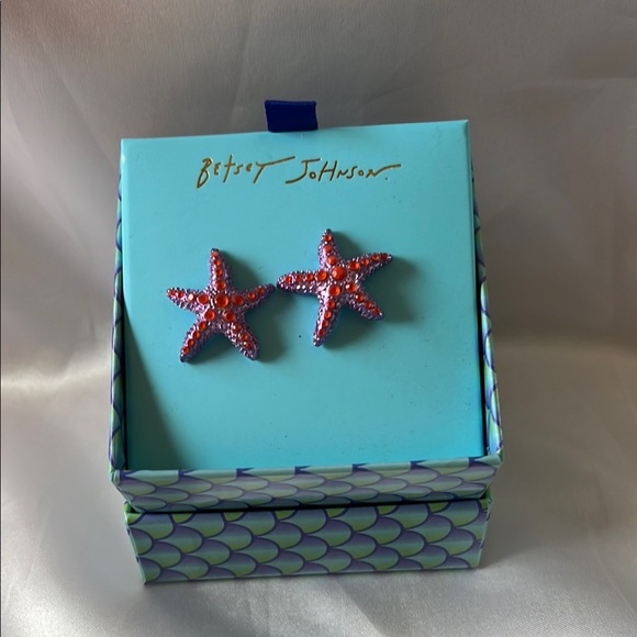 Betsey Johnson | Starfish Earrings - Picture 2 of 3